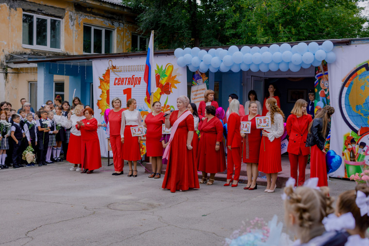 С началом учебного года!.